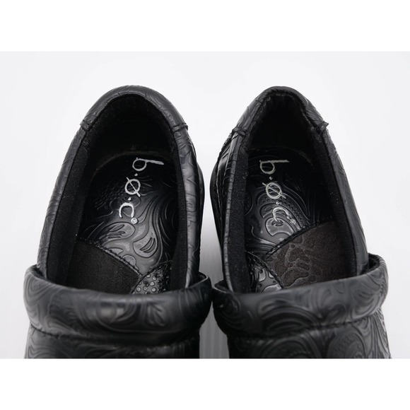 Boc Clogs Womens 6 Black Faux Leather Embossed Tooled Slip On Comfort Shoes - Picture 8 of 11